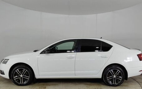 Skoda Octavia, 2017 год, 1 999 000 рублей, 4 фотография