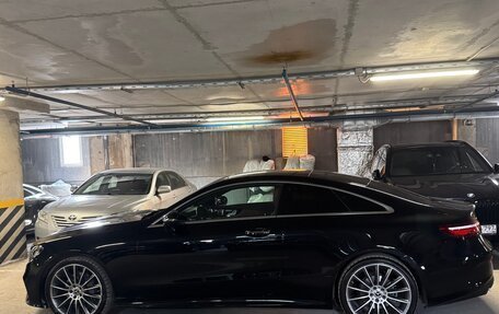 Mercedes-Benz E-Класс, 2018 год, 4 199 000 рублей, 3 фотография