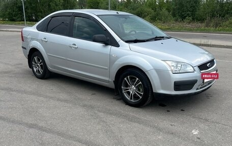 Ford Focus II рестайлинг, 2006 год, 370 000 рублей, 3 фотография