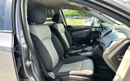 Chevrolet Cruze II, 2013 год, 950 000 рублей, 9 фотография