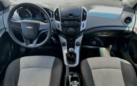 Chevrolet Cruze II, 2013 год, 950 000 рублей, 6 фотография