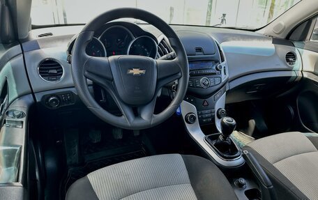Chevrolet Cruze II, 2013 год, 950 000 рублей, 7 фотография