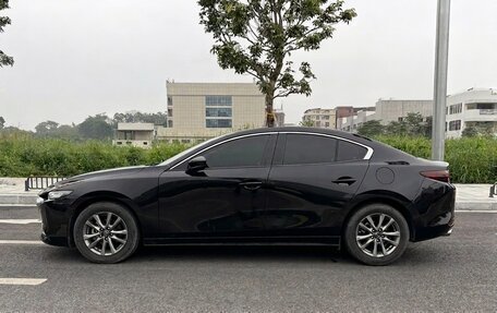 Mazda 3, 2021 год, 1 450 000 рублей, 4 фотография