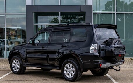Mitsubishi Pajero IV, 2011 год, 1 895 000 рублей, 4 фотография