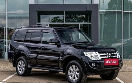 Mitsubishi Pajero IV, 2011 год, 1 895 000 рублей, 3 фотография
