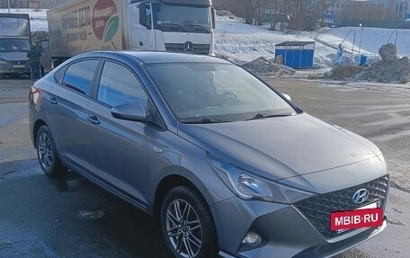 Hyundai Solaris II рестайлинг, 2020 год, 1 600 000 рублей, 4 фотография