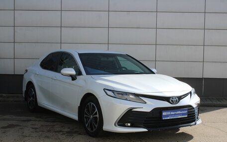 Toyota Camry, 2021 год, 2 989 000 рублей, 3 фотография