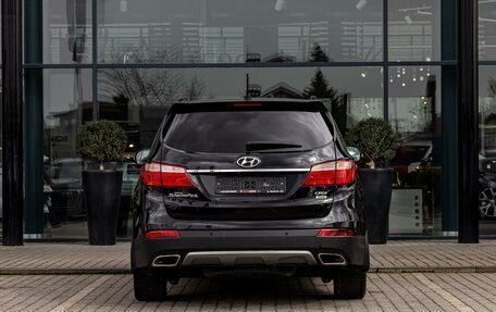 Hyundai Santa Fe III рестайлинг, 2015 год, 1 735 000 рублей, 5 фотография
