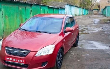 KIA cee'd I рестайлинг, 2009 год, 450 000 рублей, 2 фотография