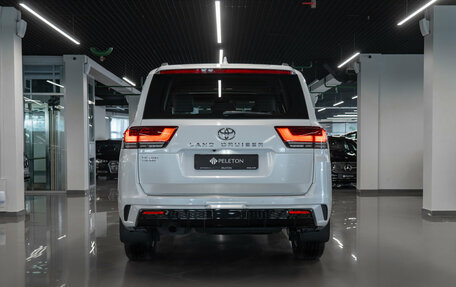 Toyota Land Cruiser, 2024 год, 14 200 000 рублей, 6 фотография