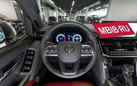 Toyota Land Cruiser, 2024 год, 14 200 000 рублей, 11 фотография