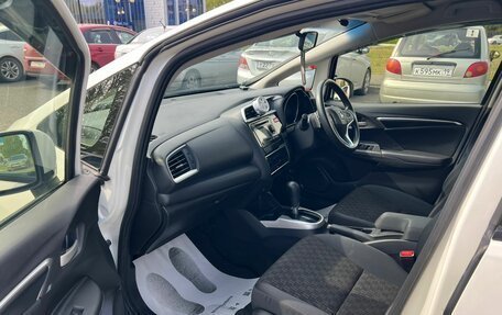 Honda Fit III, 2017 год, 1 279 000 рублей, 10 фотография