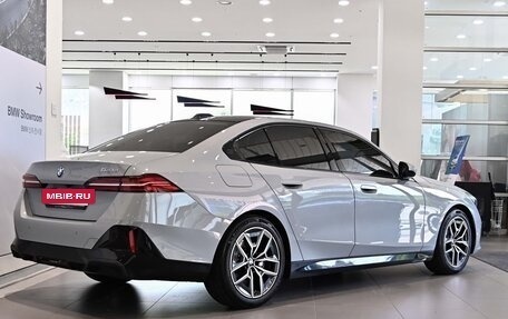 BMW 5 серия, 2025 год, 6 800 000 рублей, 3 фотография