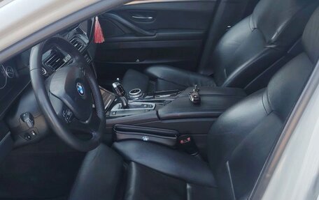 BMW 5 серия, 2010 год, 1 650 000 рублей, 4 фотография