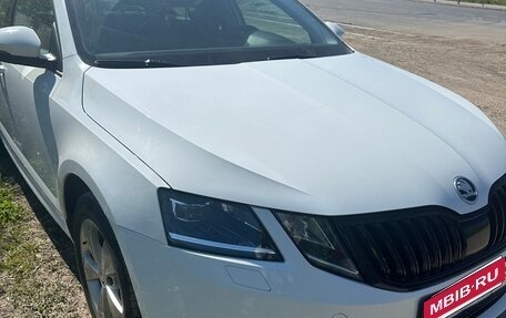 Skoda Octavia, 2019 год, 2 070 000 рублей, 3 фотография