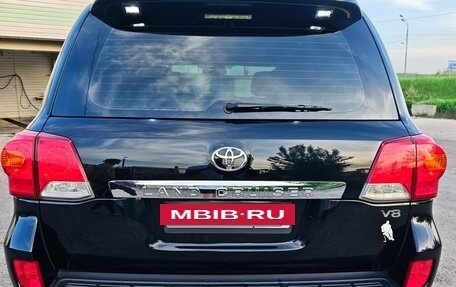 Toyota Land Cruiser 200, 2014 год, 4 450 000 рублей, 3 фотография