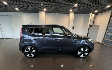 KIA Soul II рестайлинг, 2016 год, 1 848 000 рублей, 2 фотография