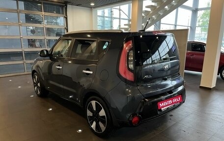 KIA Soul II рестайлинг, 2016 год, 1 848 000 рублей, 5 фотография
