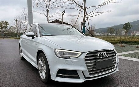 Audi A3, 2020 год, 1 650 000 рублей, 3 фотография