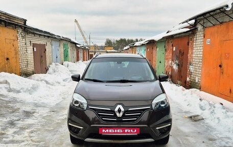 Renault Koleos I рестайлинг 2, 2014 год, 1 200 000 рублей, 2 фотография