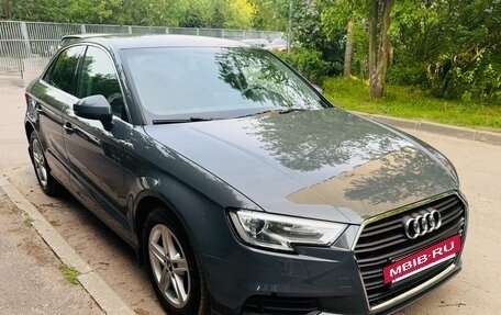 Audi A3, 2019 год, 2 300 000 рублей, 4 фотография