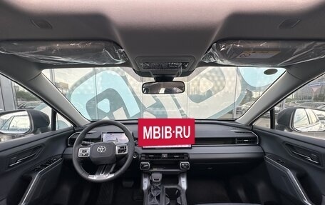 Toyota RAV4, 2026 год, 4 450 000 рублей, 2 фотография