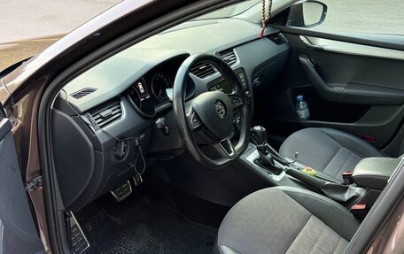 Skoda Octavia, 2015 год, 1 850 000 рублей, 10 фотография