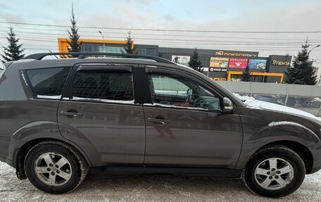 Mitsubishi Outlander III рестайлинг 3, 2012 год, 1 100 000 рублей, 2 фотография