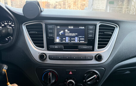Hyundai Solaris II рестайлинг, 2019 год, 1 190 000 рублей, 7 фотография