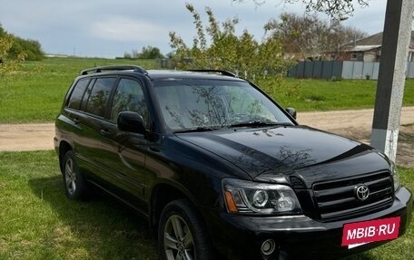 Toyota Highlander III, 2004 год, 1 150 000 рублей, 3 фотография