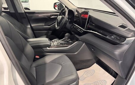 Toyota Highlander, 2026 год, 5 090 000 рублей, 15 фотография