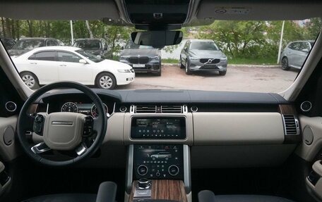 Land Rover Range Rover IV рестайлинг, 2018 год, 7 120 000 рублей, 13 фотография