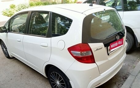Honda Jazz II рестайлинг, 2012 год, 750 000 рублей, 4 фотография