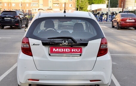 Honda Jazz II рестайлинг, 2012 год, 750 000 рублей, 3 фотография