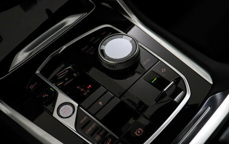 BMW X6, 2025 год, 15 500 000 рублей, 12 фотография