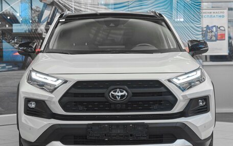 Toyota RAV4, 2024 год, 3 649 000 рублей, 2 фотография