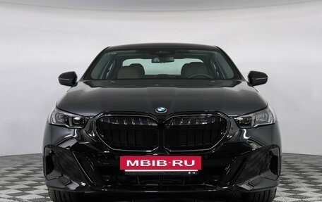 BMW 5 серия, 2025 год, 8 295 000 рублей, 2 фотография