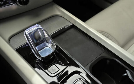 Volvo S60 III, 2023 год, 4 700 000 рублей, 9 фотография