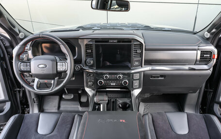 Ford F-150, 2025 год, 16 498 000 рублей, 14 фотография