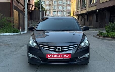 Hyundai Solaris II рестайлинг, 2014 год, 1 050 000 рублей, 2 фотография