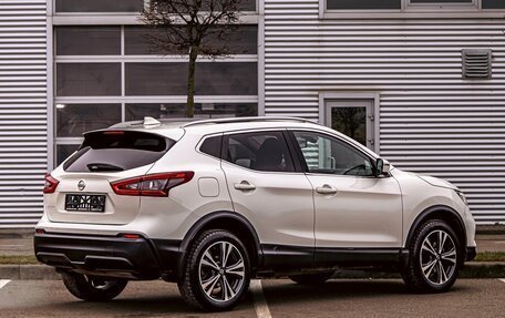 Nissan Qashqai, 2022 год, 1 975 000 рублей, 6 фотография