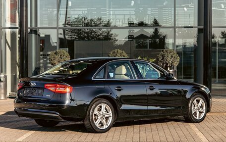 Audi A4, 2015 год, 1 235 000 рублей, 6 фотография