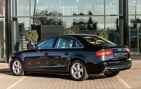 Audi A4, 2015 год, 1 235 000 рублей, 4 фотография