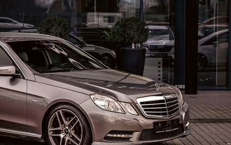 Mercedes-Benz E-Класс, 2012 год, 1 295 000 рублей, 8 фотография