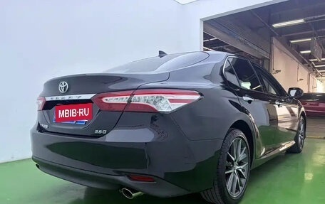 Toyota Camry, 2022 год, 5 800 000 рублей, 4 фотография
