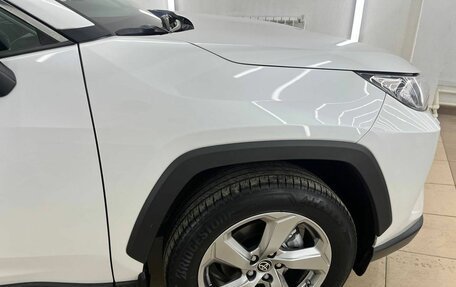 Toyota RAV4, 2021 год, 4 197 000 рублей, 13 фотография