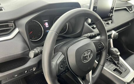 Toyota RAV4, 2021 год, 4 197 000 рублей, 12 фотография