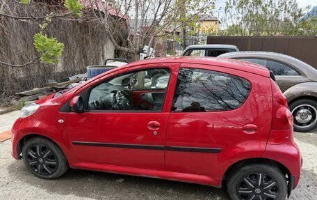 Peugeot 107 I рестайлинг, 2008 год, 420 000 рублей, 4 фотография