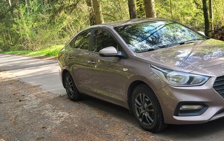 Hyundai Solaris II рестайлинг, 2018 год, 1 035 000 рублей, 8 фотография