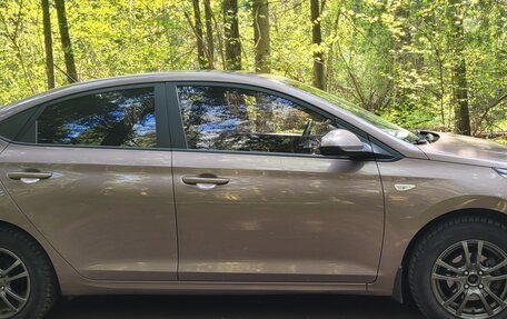 Hyundai Solaris II рестайлинг, 2018 год, 1 035 000 рублей, 9 фотография